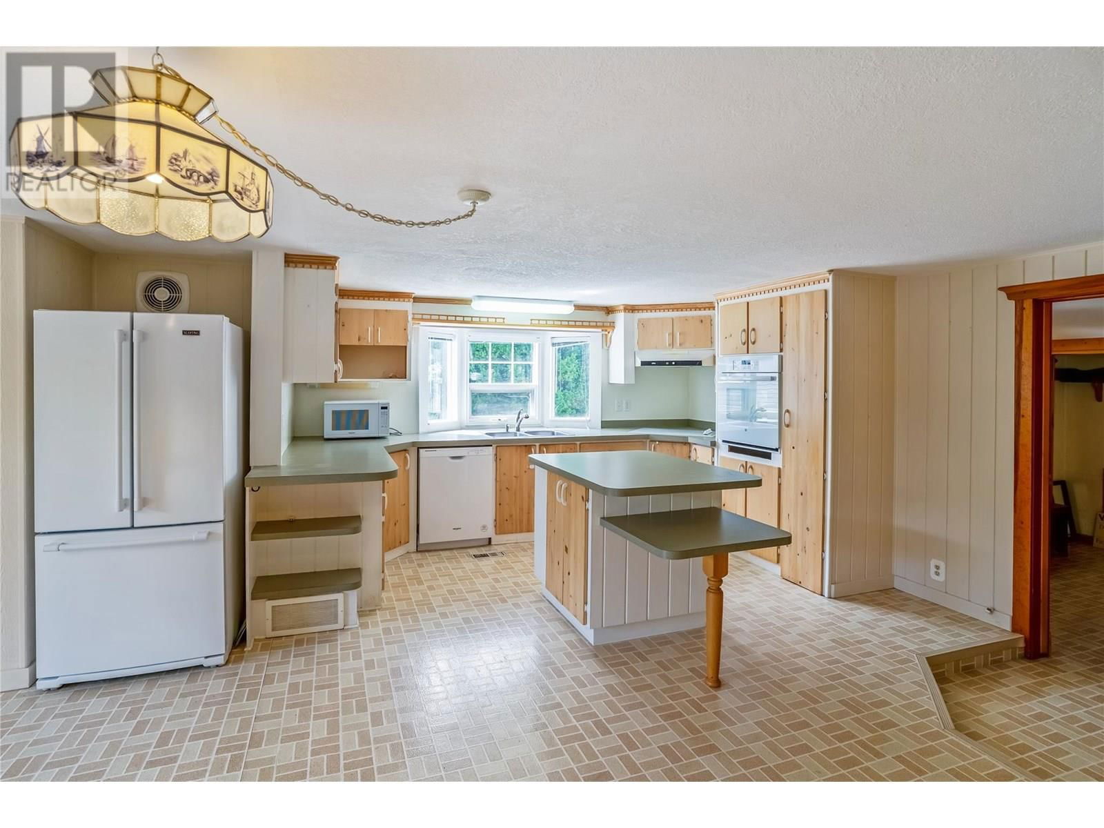 6641 GIBBS ROAD Image 17