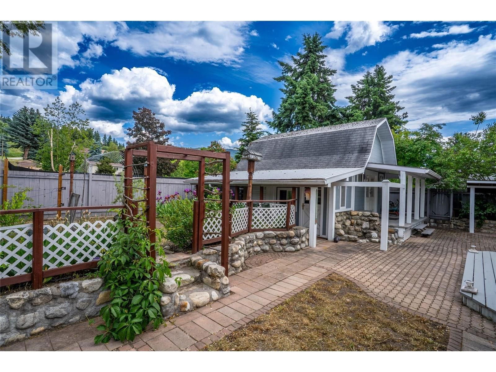 6641 GIBBS ROAD Image 43