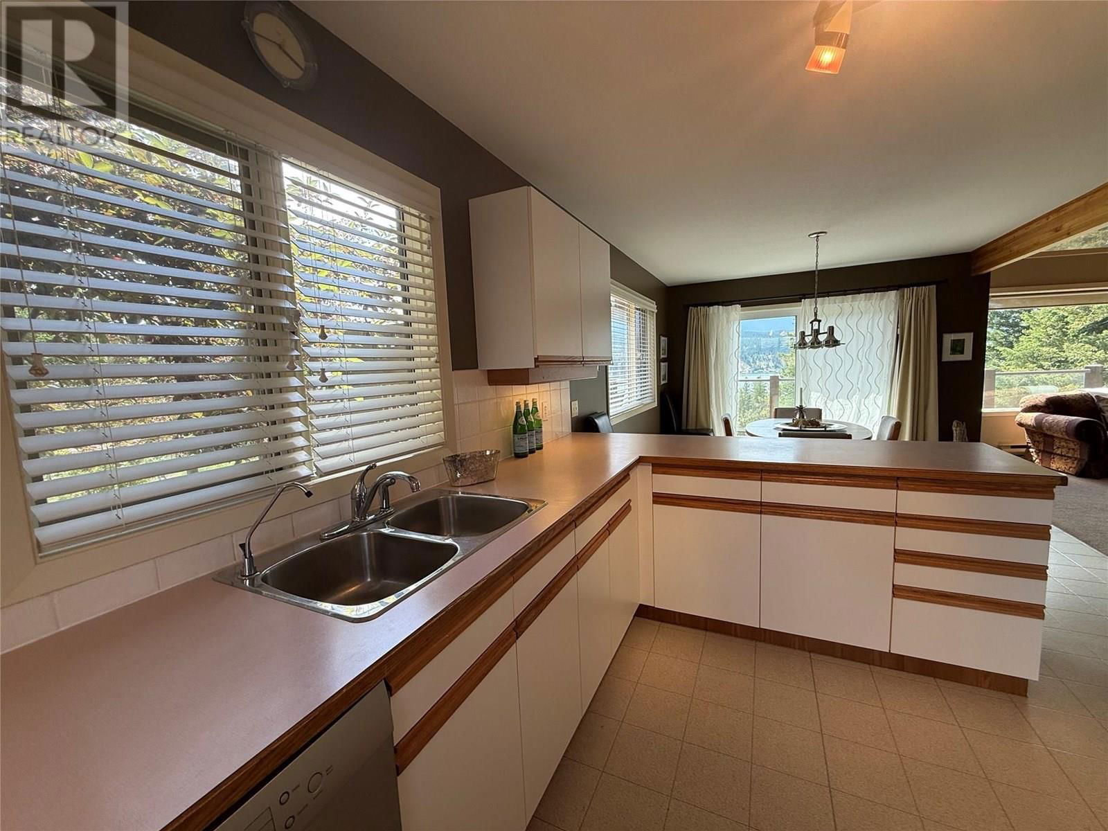 4721 WILMAI ROAD Image 10