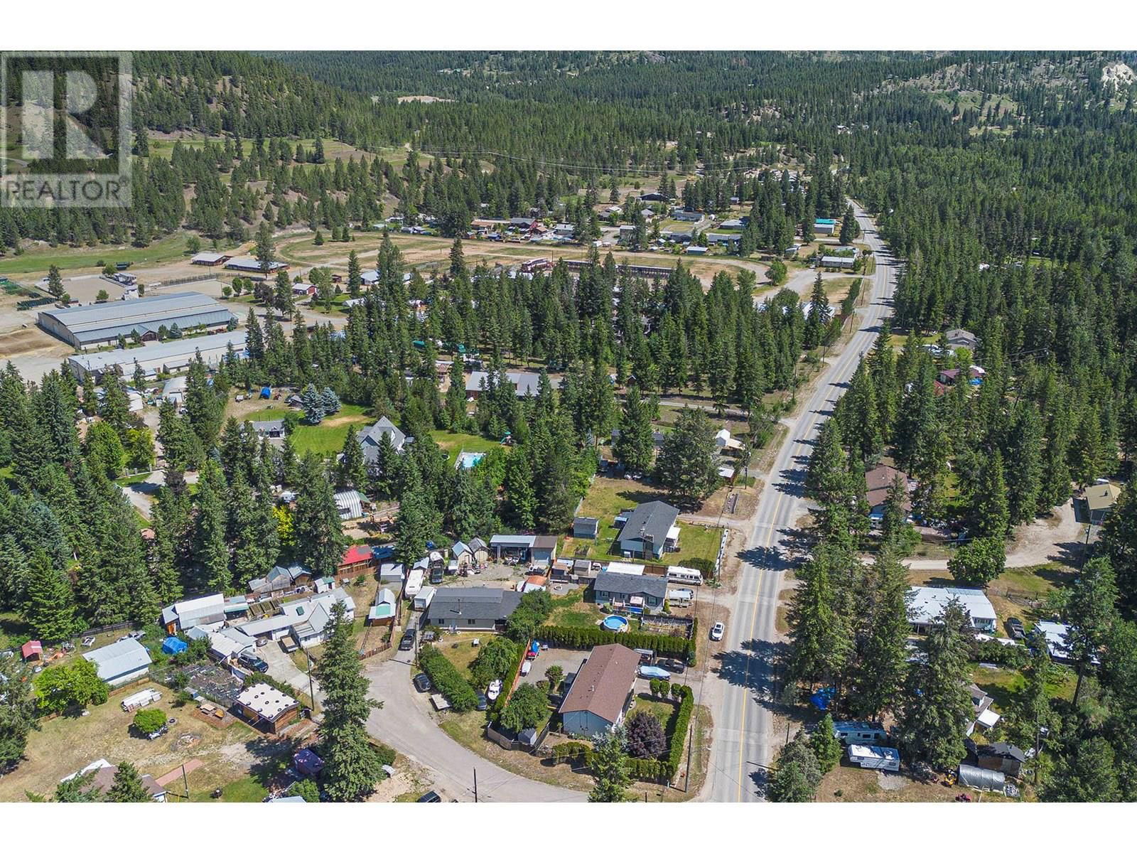 629 BARRIERE LAKES ROAD Image 64