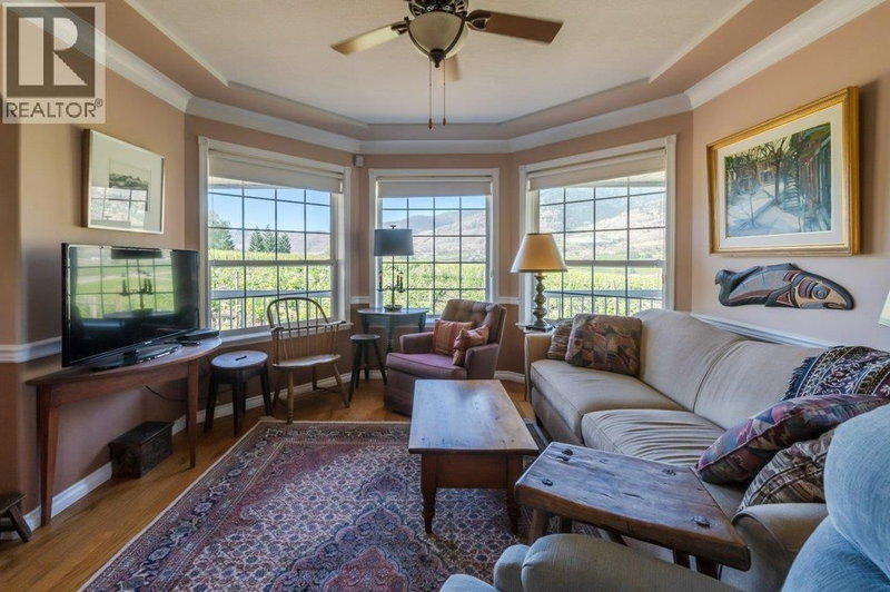 Image #1 of Business for Sale at 97, Oliver, British Columbia