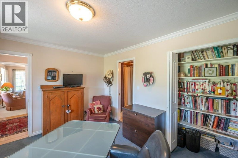 Image #1 of Business for Sale at 97, Oliver, British Columbia