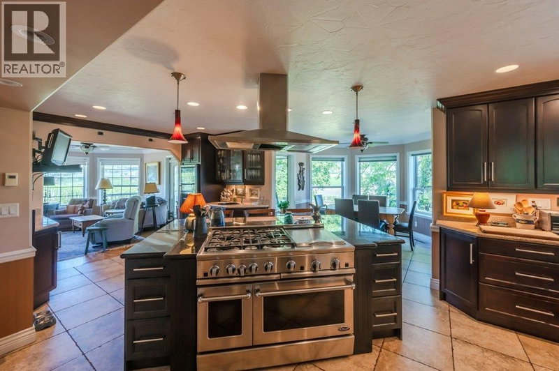 Image #1 of Business for Sale at 97, Oliver, British Columbia