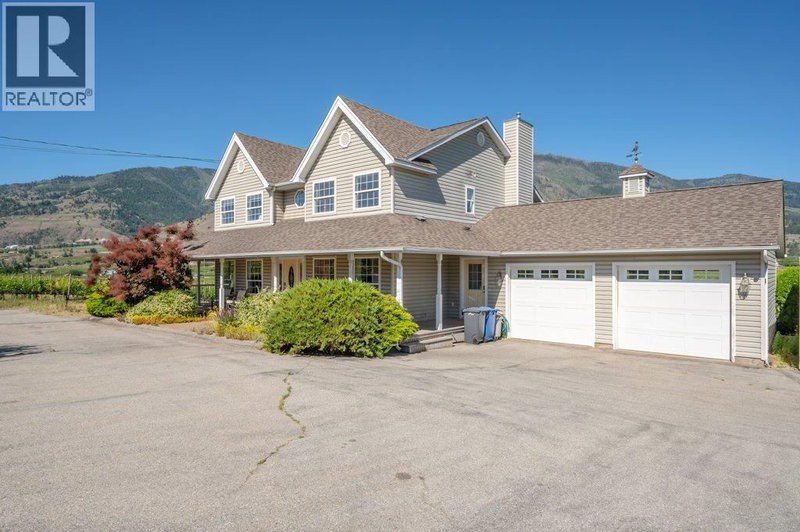 Image #1 of Business for Sale at 97, Oliver, British Columbia