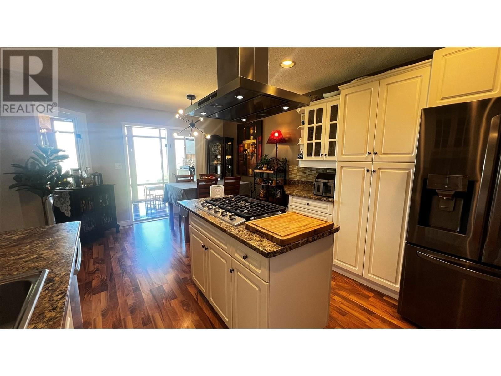 1228 MESA VISTA DRIVE Image 11