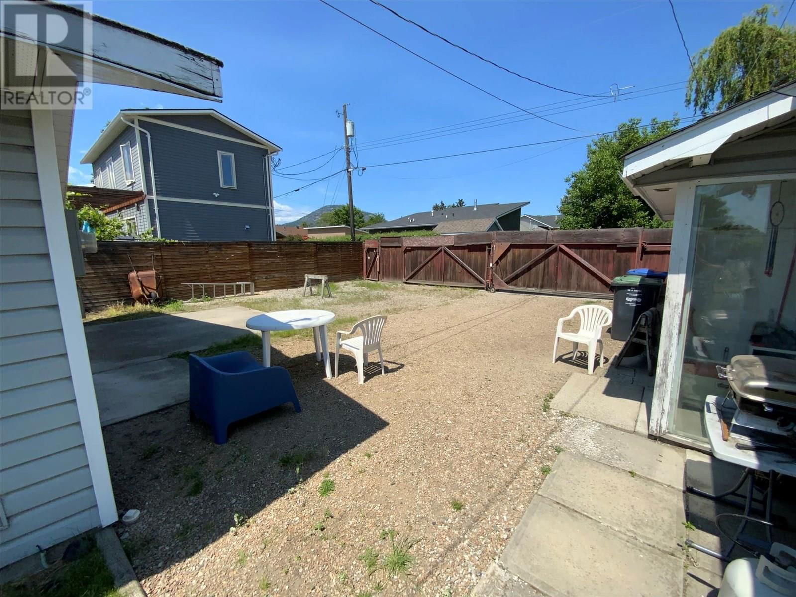 449 CONKLIN AVENUE Image 13