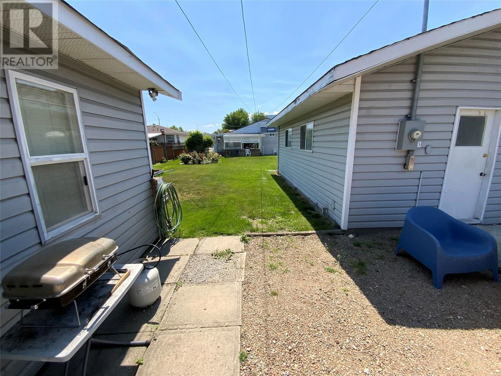 449 CONKLIN AVENUE Image 15