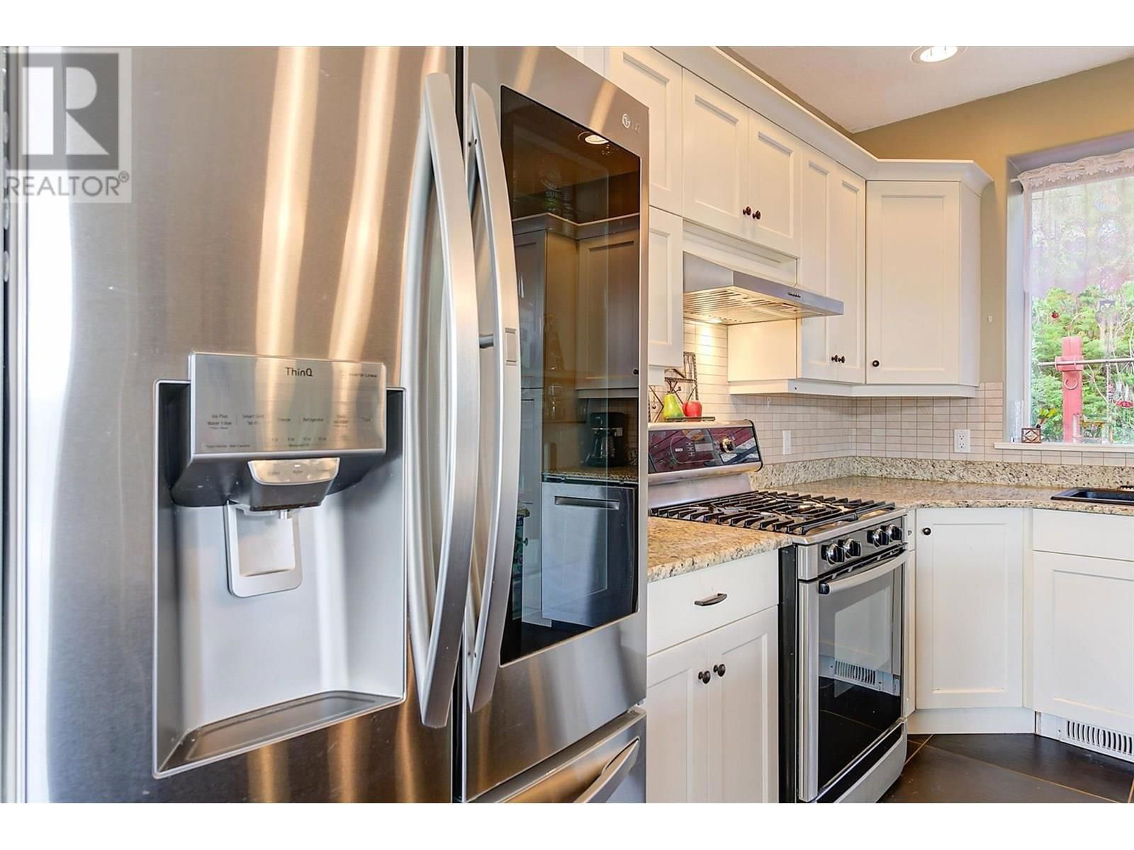 5165 MORRISON CRESCENT Image 14