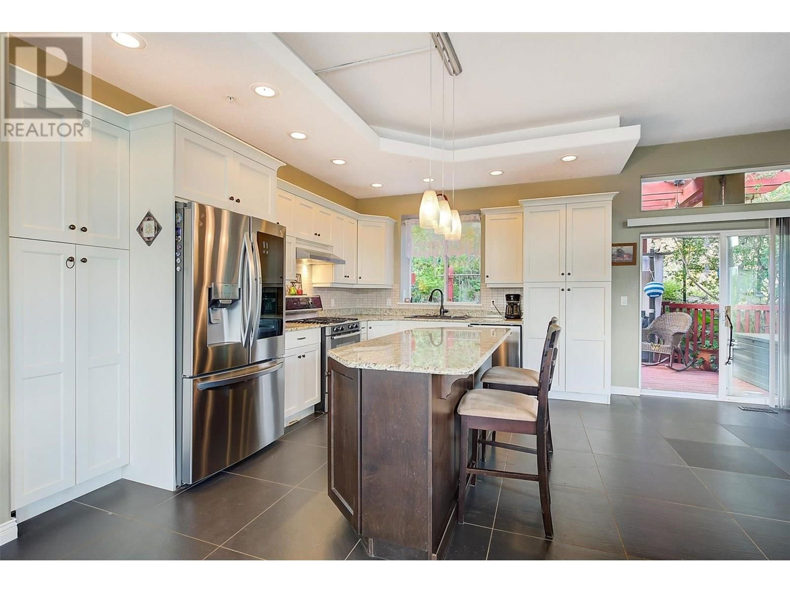 5165 MORRISON CRESCENT Image 16