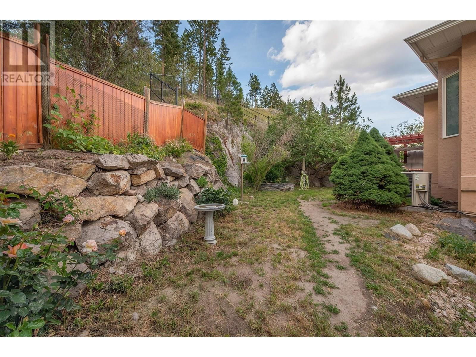5165 MORRISON CRESCENT Image 28