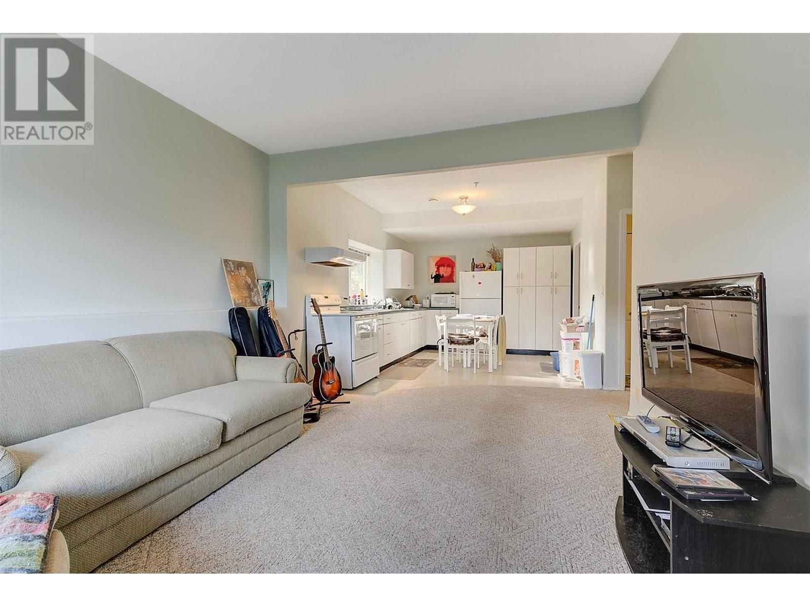 5165 MORRISON CRESCENT Image 49