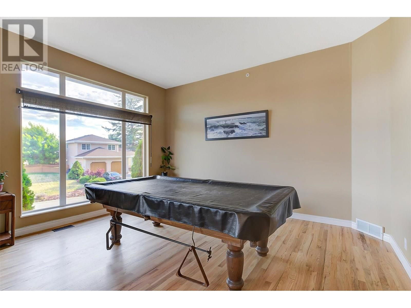 5165 MORRISON CRESCENT Image 9