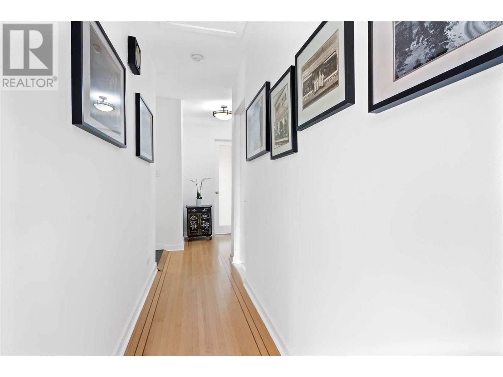 403 WINDSOR AVENUE Image 19