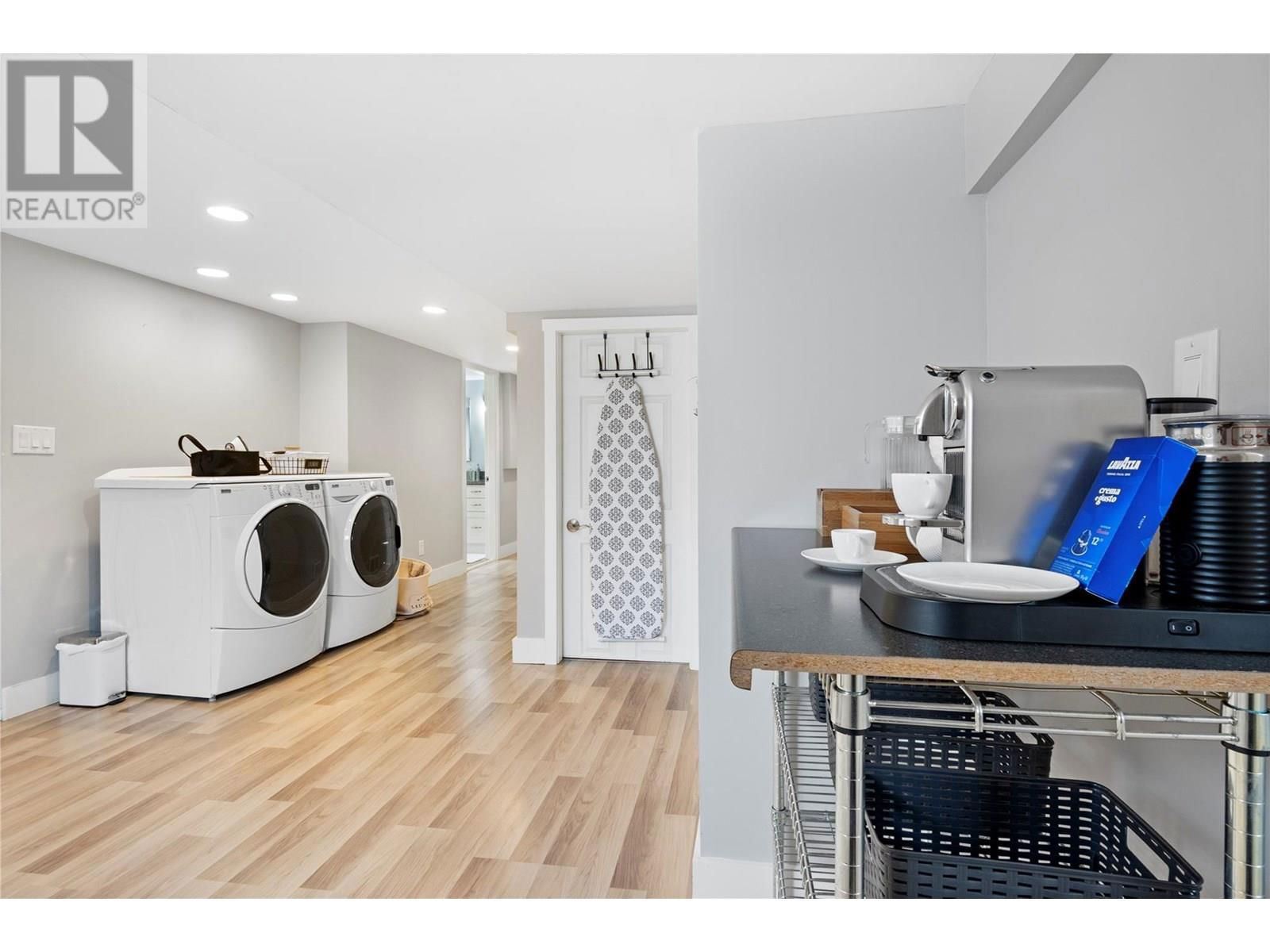 403 WINDSOR AVENUE Image 23