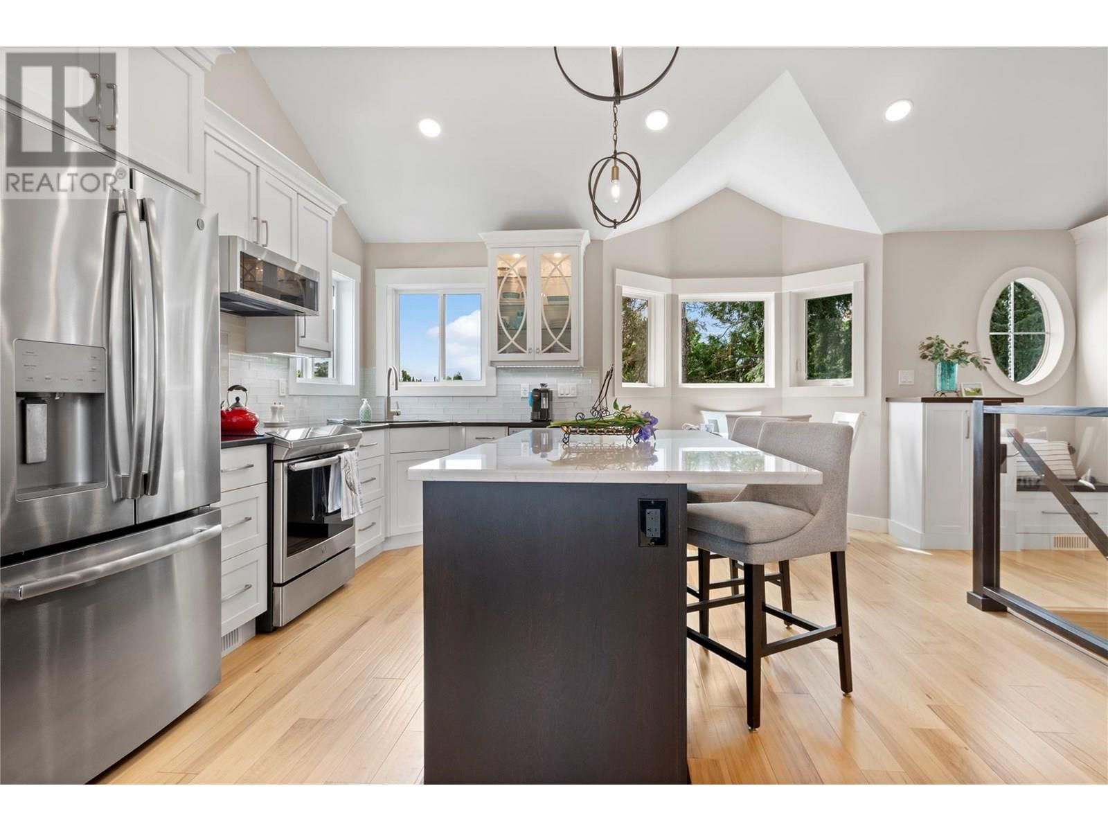 403 WINDSOR AVENUE Image 31