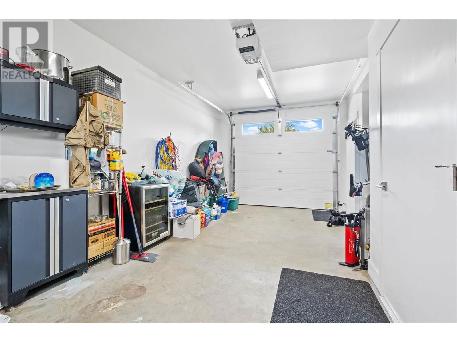 403 WINDSOR AVENUE Image 42