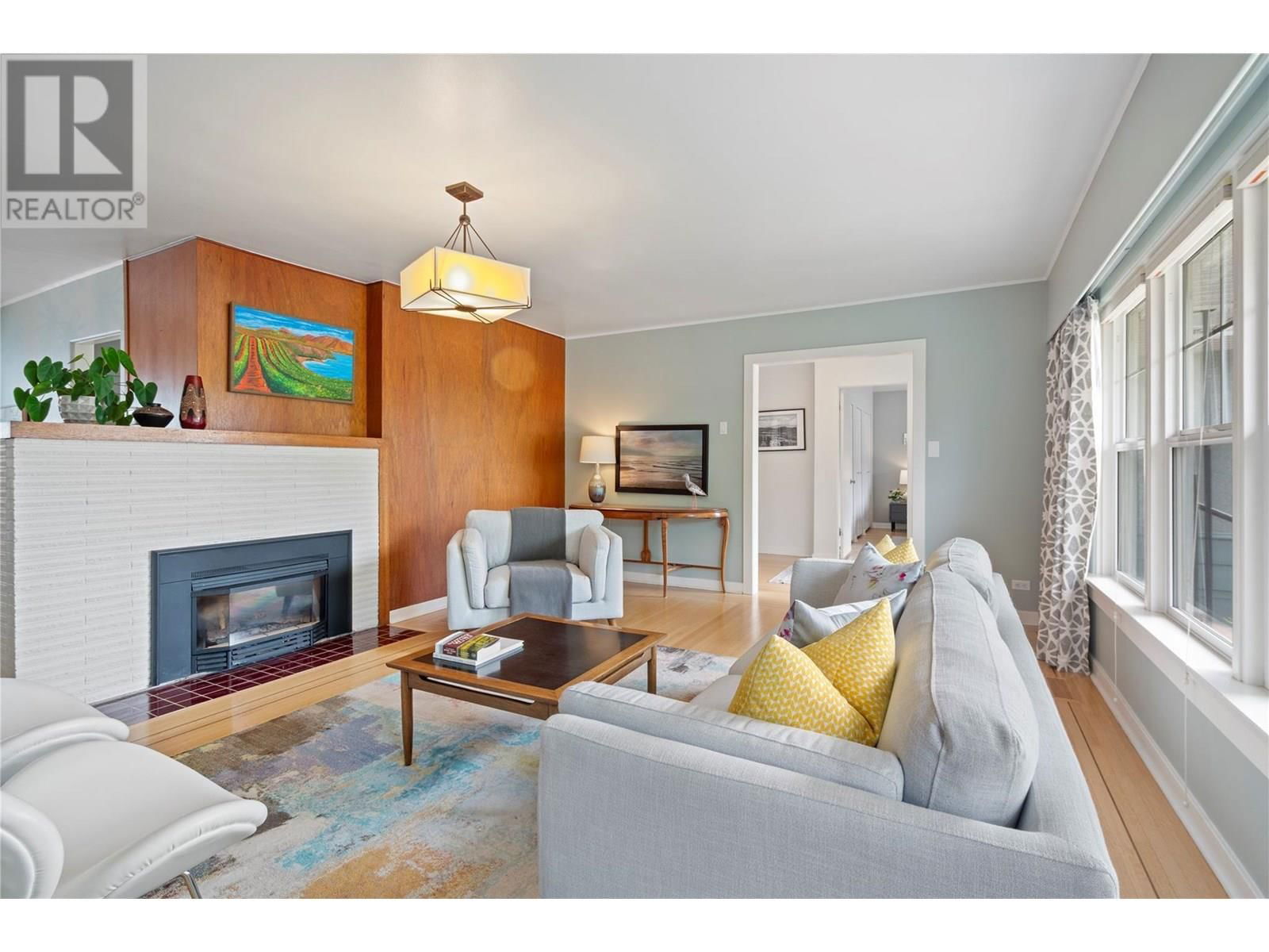 403 WINDSOR AVENUE Image 6
