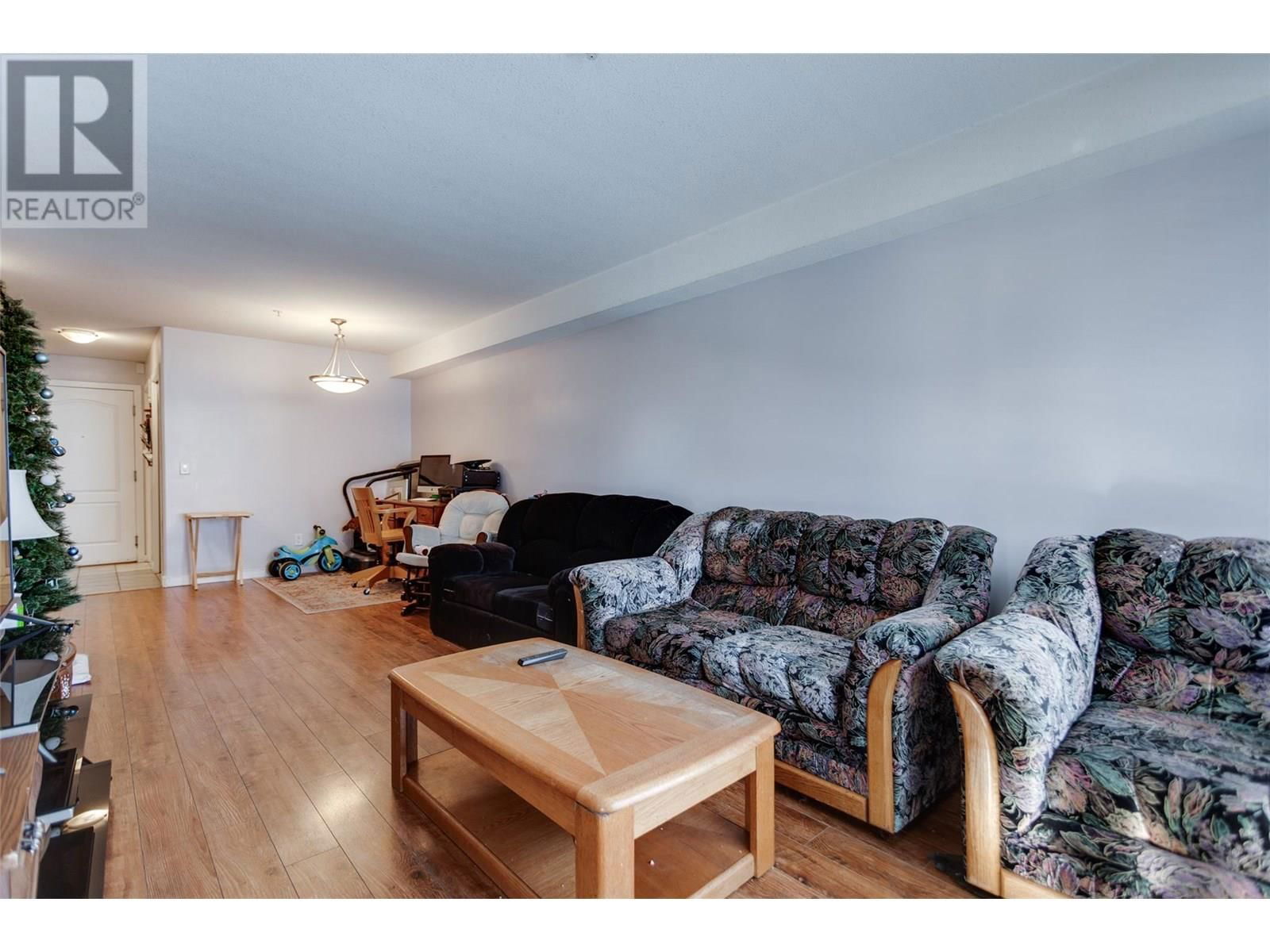 113 - 260 FRANKLYN ROAD Image 14