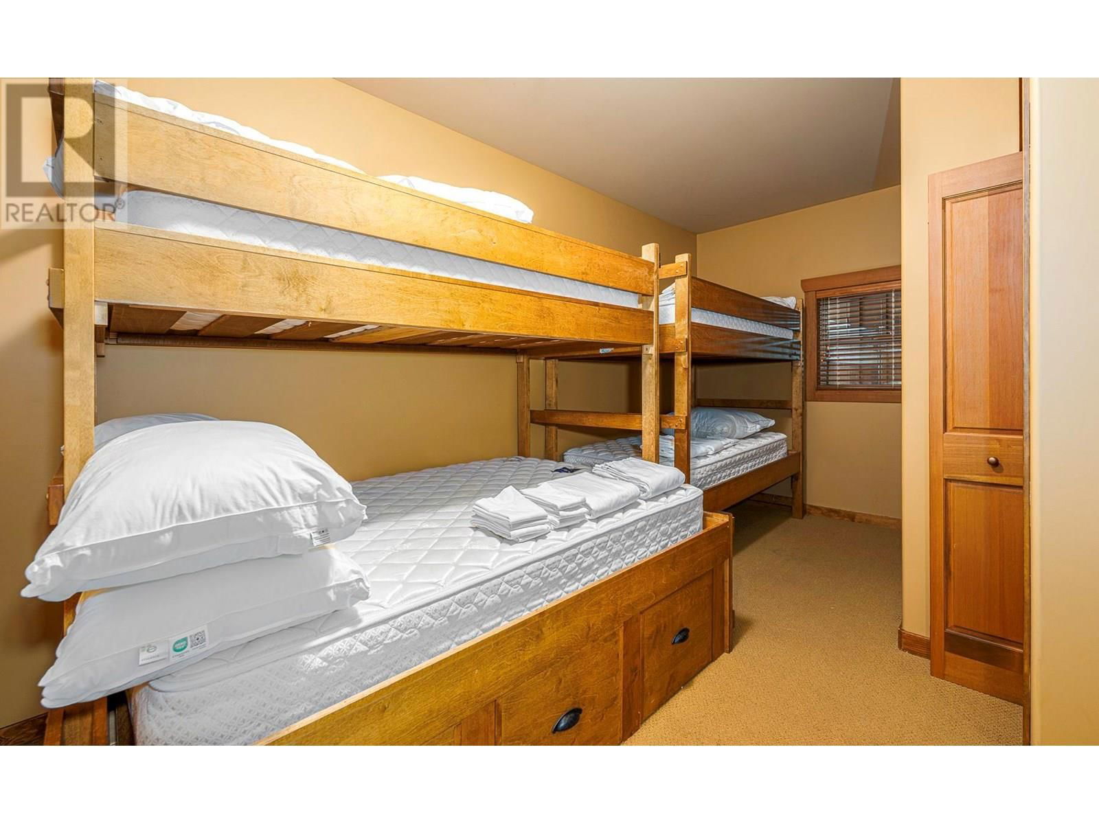 112 - 250 FEATHERTOP WAY Image 12