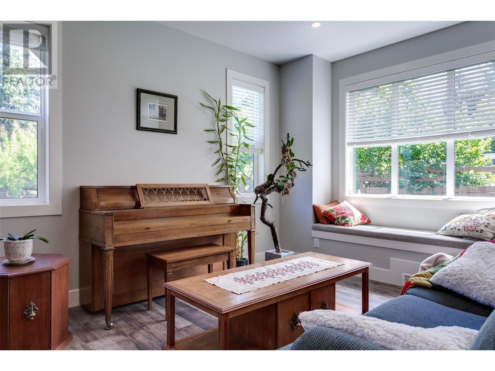 1259 RIO DRIVE Image 10