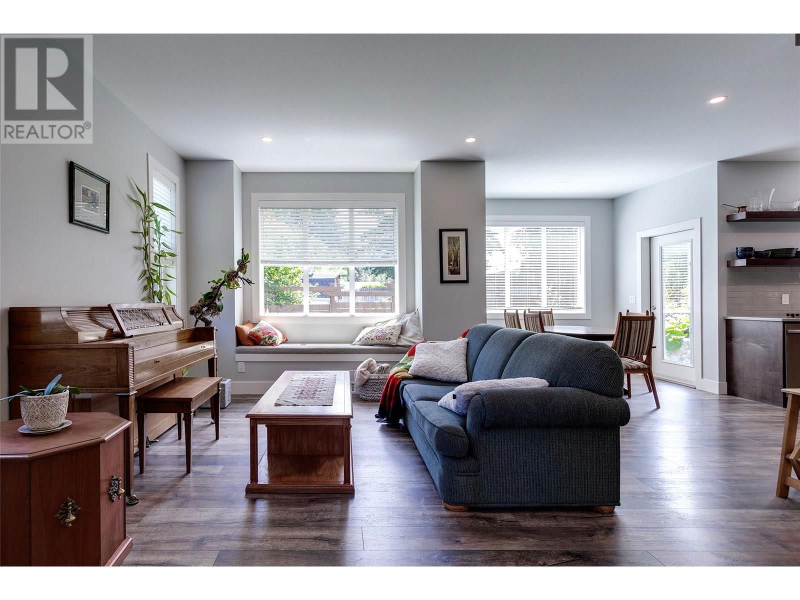 1259 RIO DRIVE Image 8