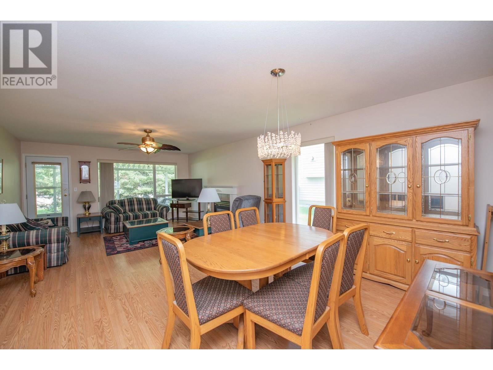 57 - 2675 PINE AVENUE Image 13