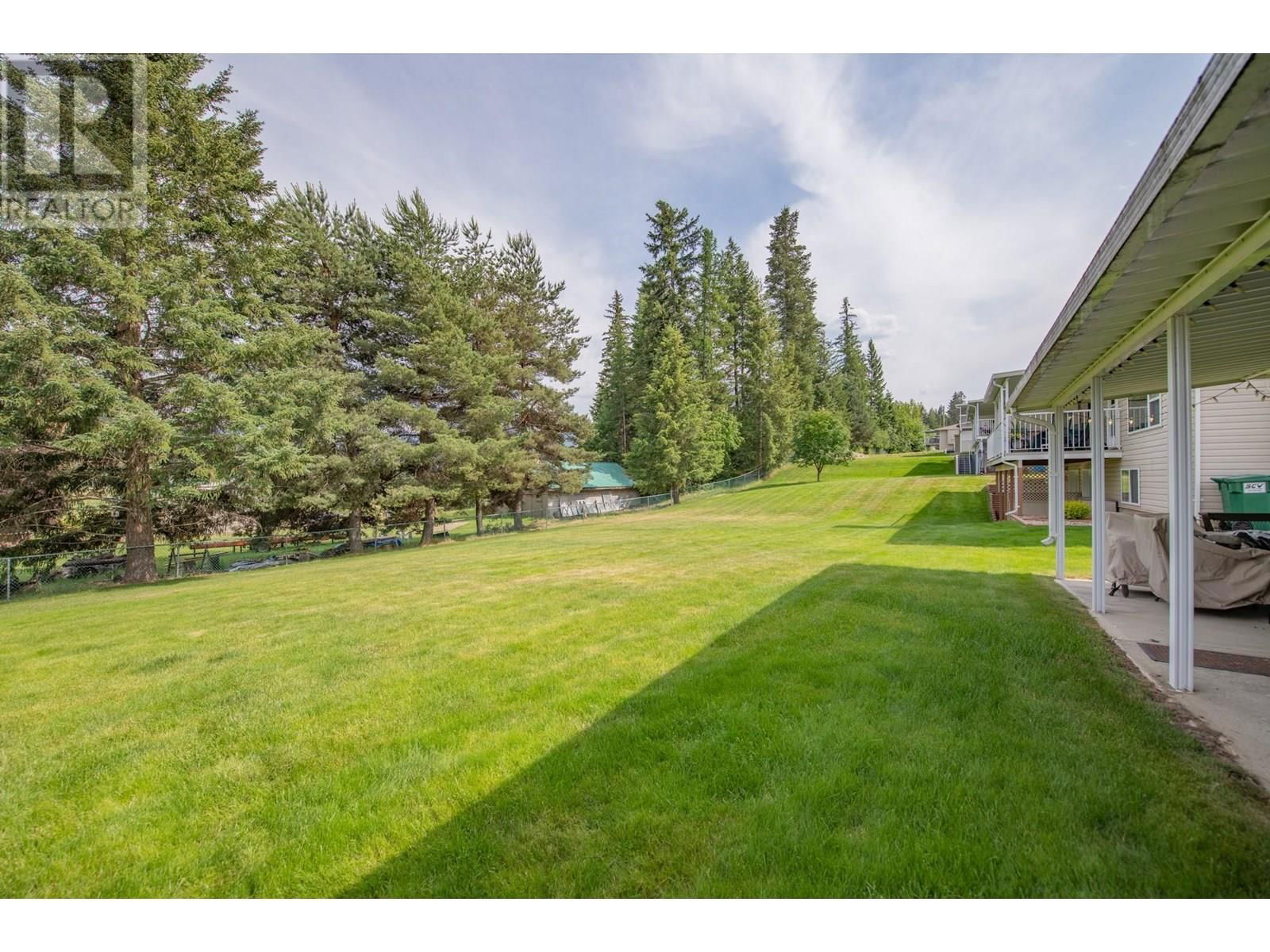 57 - 2675 PINE AVENUE Image 30