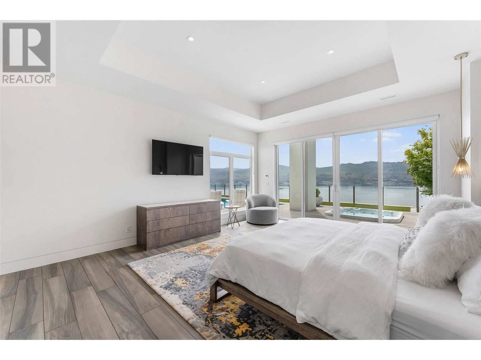 1384 PINOT NOIR DRIVE Image 39