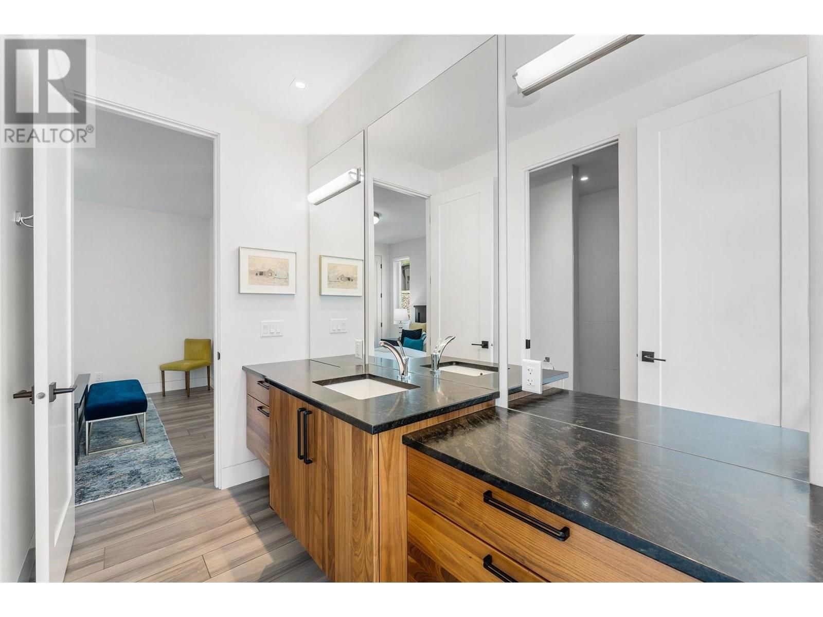 1384 PINOT NOIR DRIVE Image 60