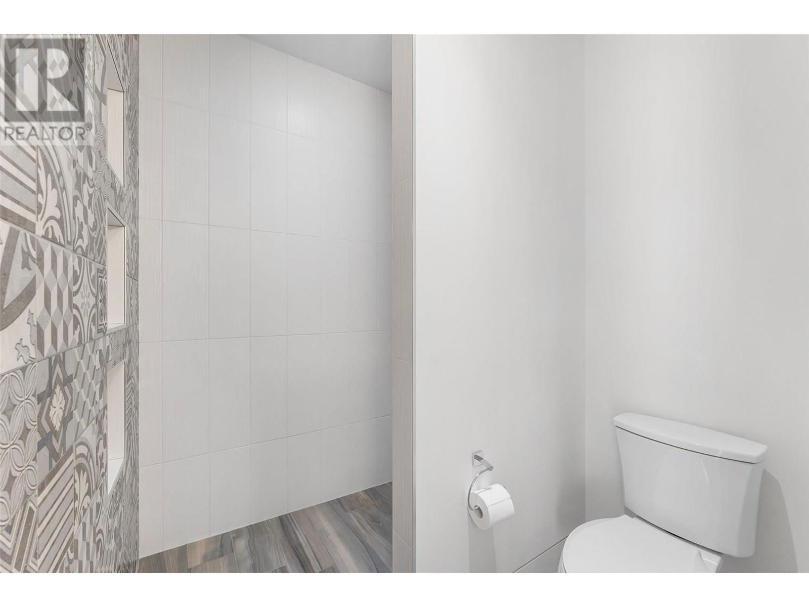 1384 PINOT NOIR DRIVE Image 61