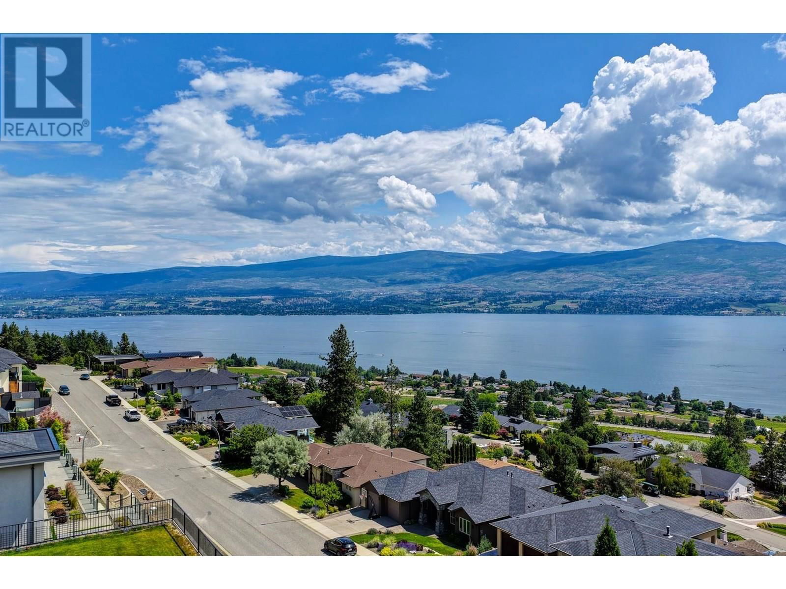 1384 PINOT NOIR DRIVE Image 80