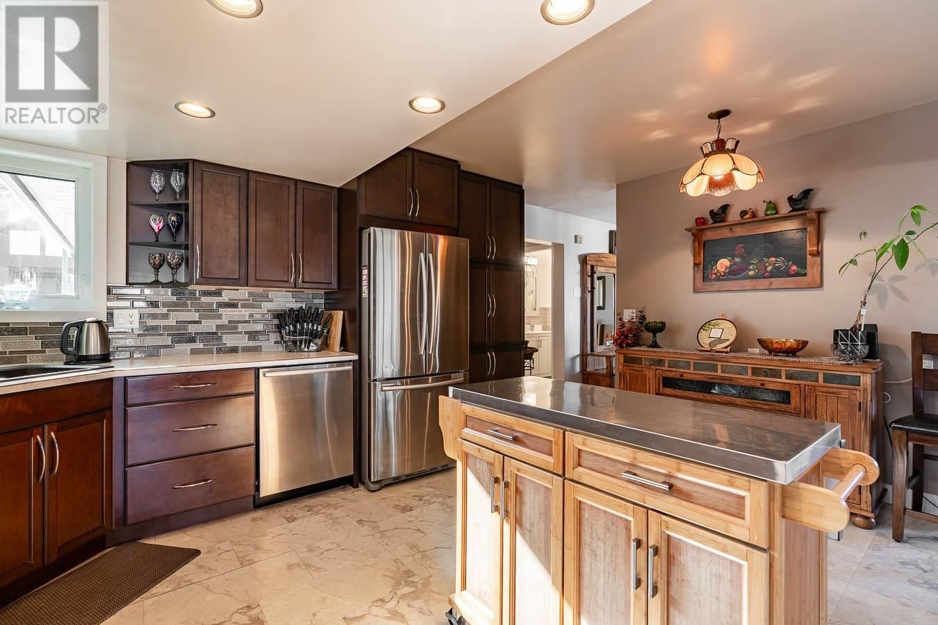 396 GLENEAGLES DRIVE Image 20