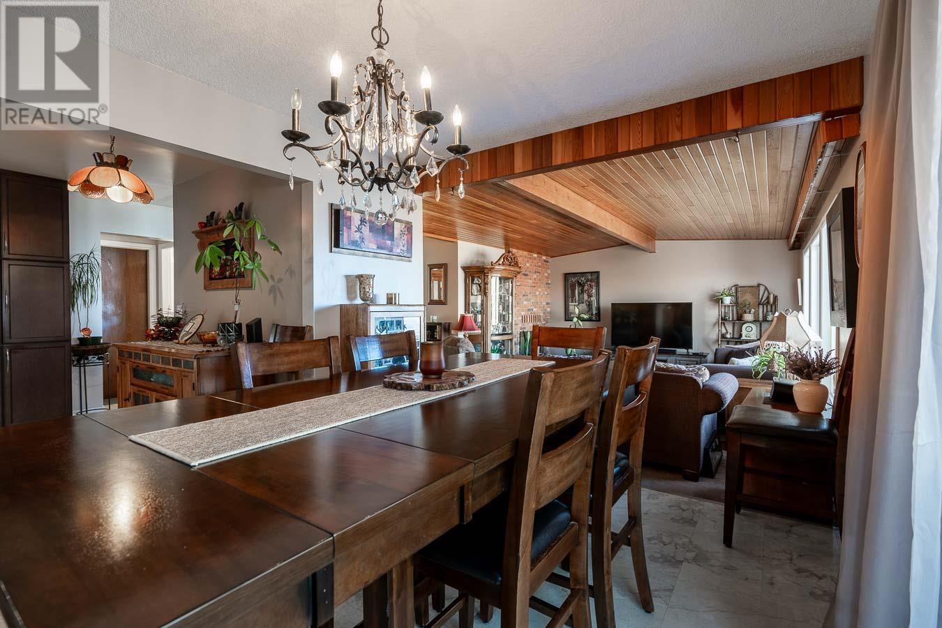 396 GLENEAGLES DRIVE Image 23