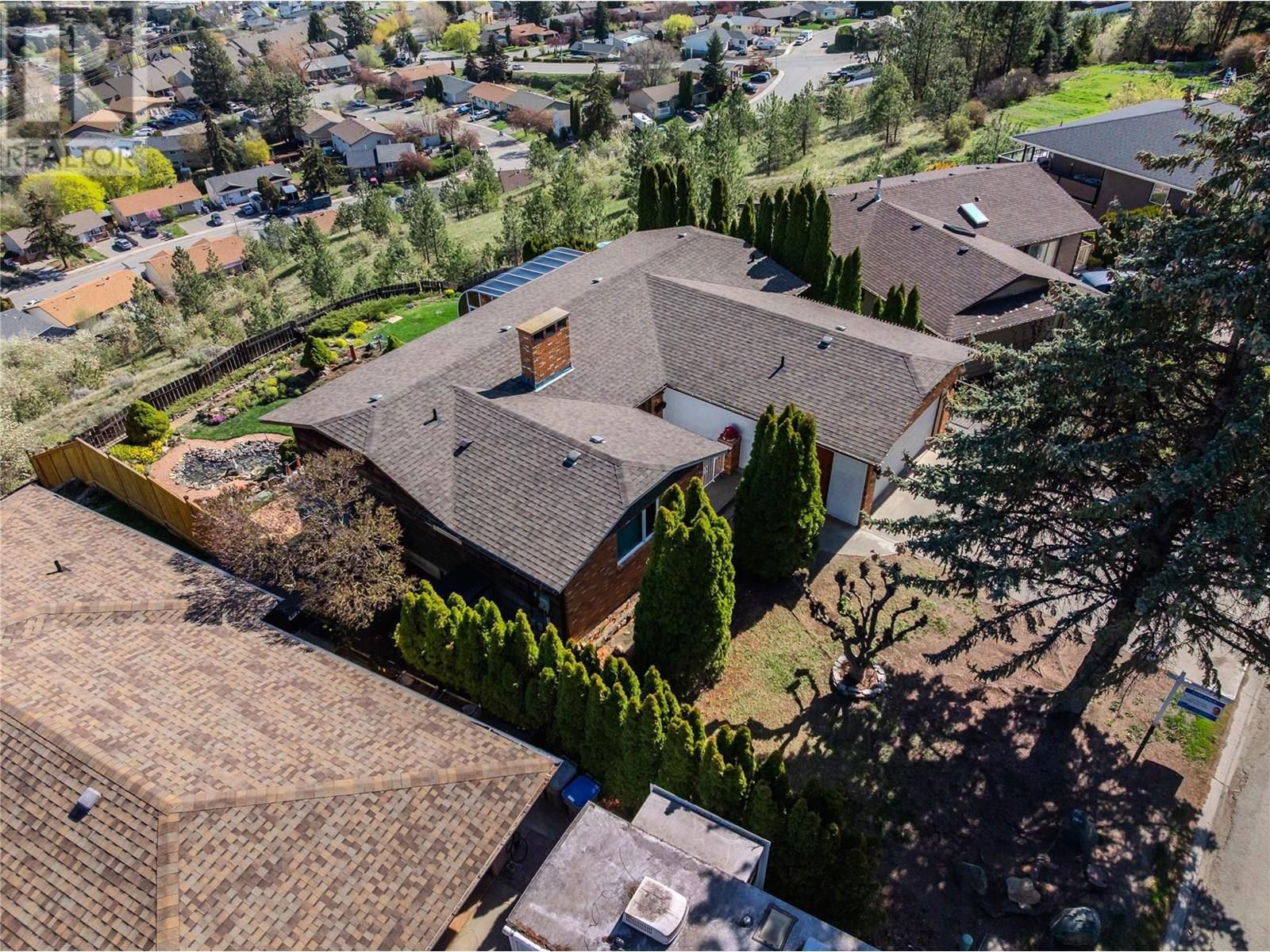 396 GLENEAGLES DRIVE Image 42