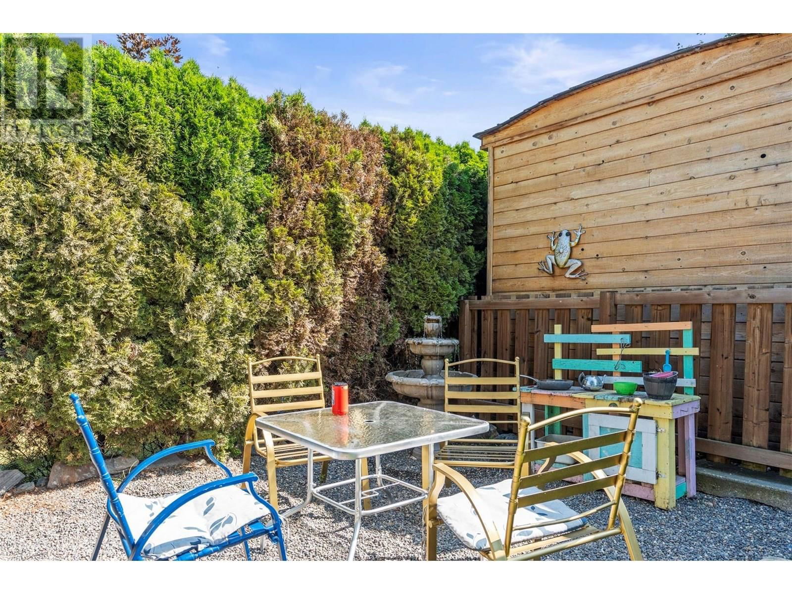 2691 ROSEDALE PLACE Image 24