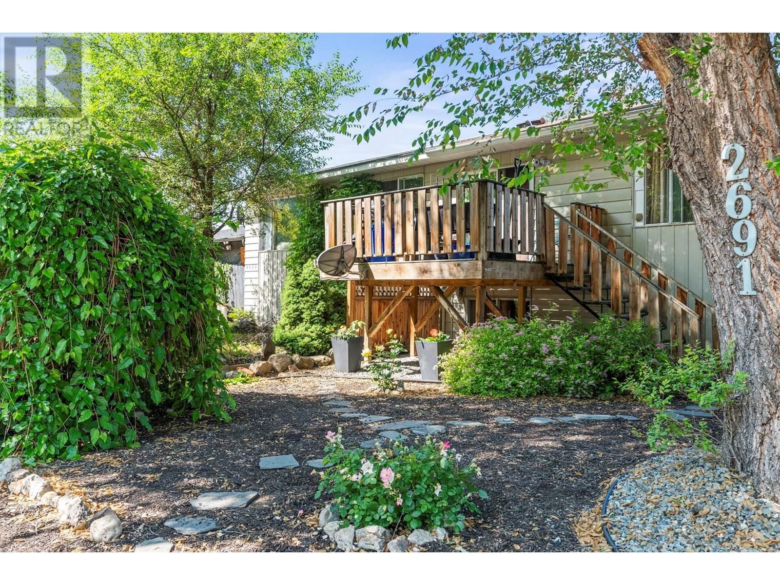 2691 ROSEDALE PLACE Image 29