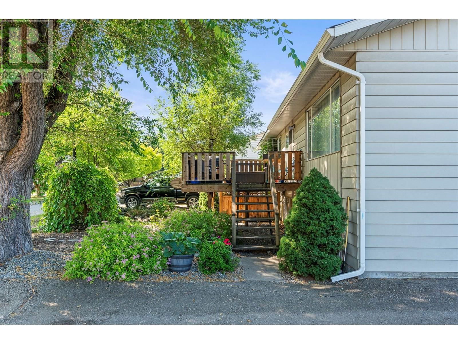 2691 ROSEDALE PLACE Image 30