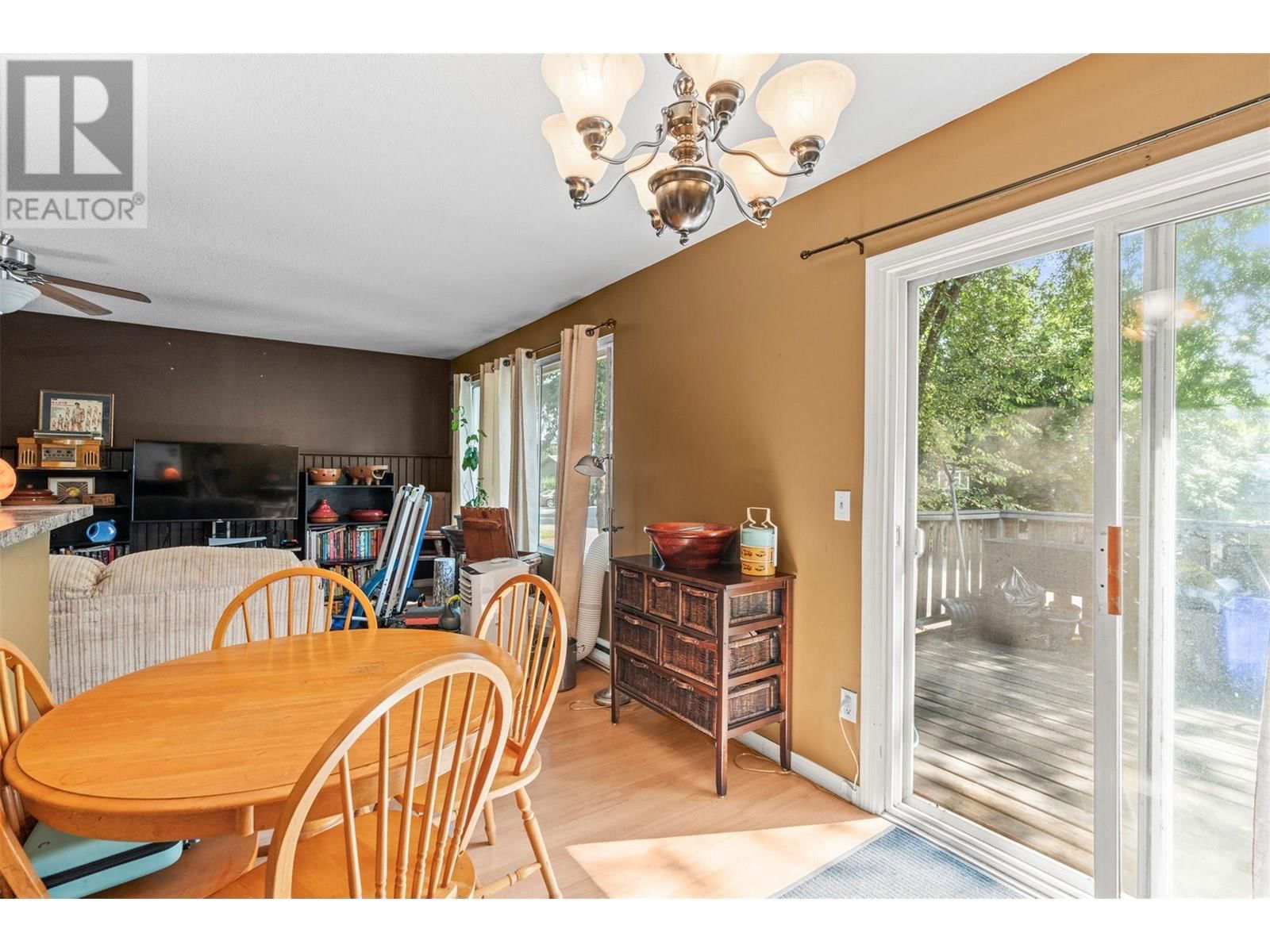 2691 ROSEDALE PLACE Image 35