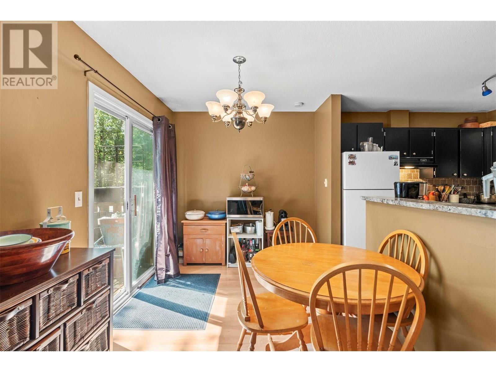 2691 ROSEDALE PLACE Image 36