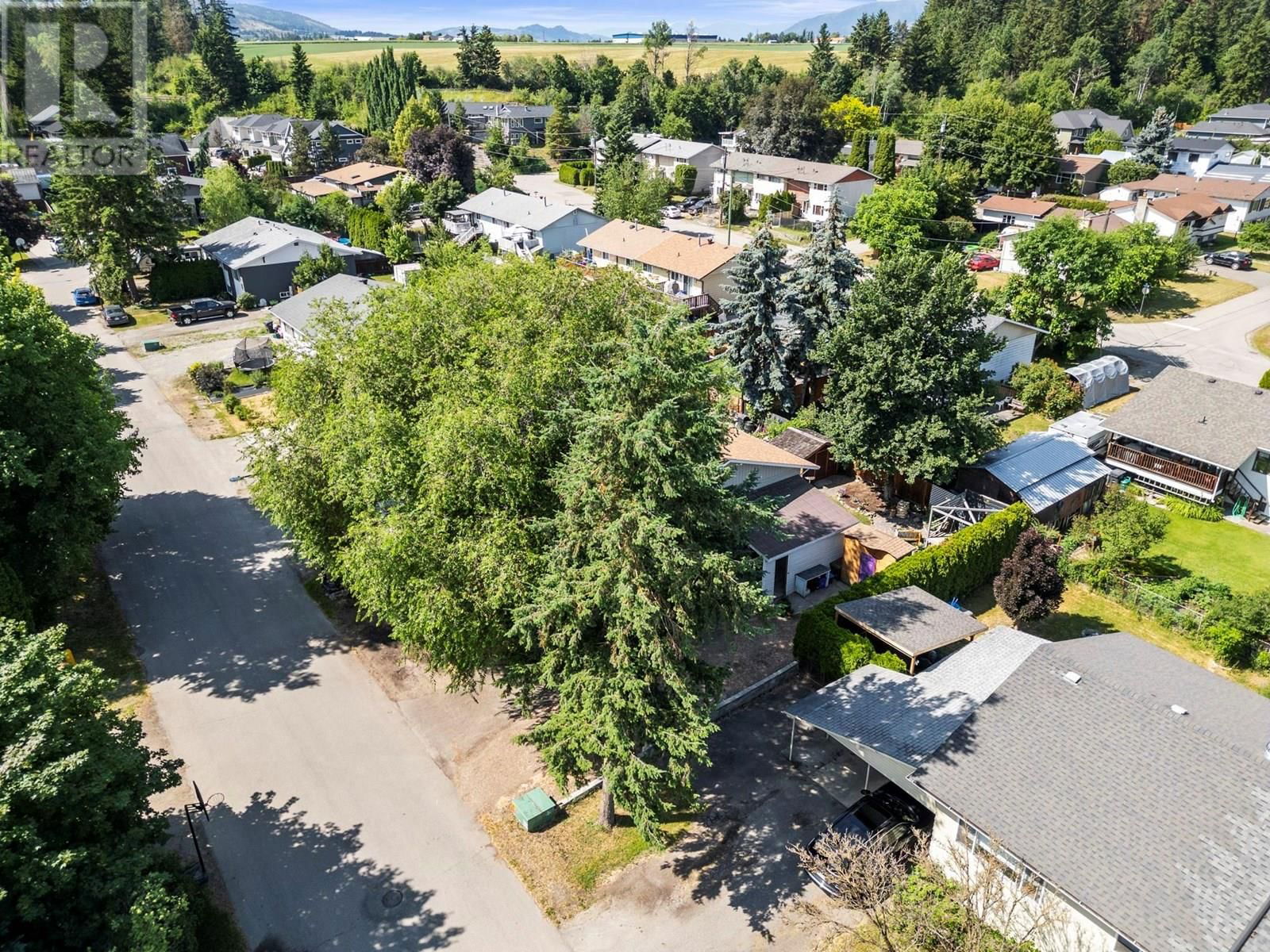 2691 ROSEDALE PLACE Image 52
