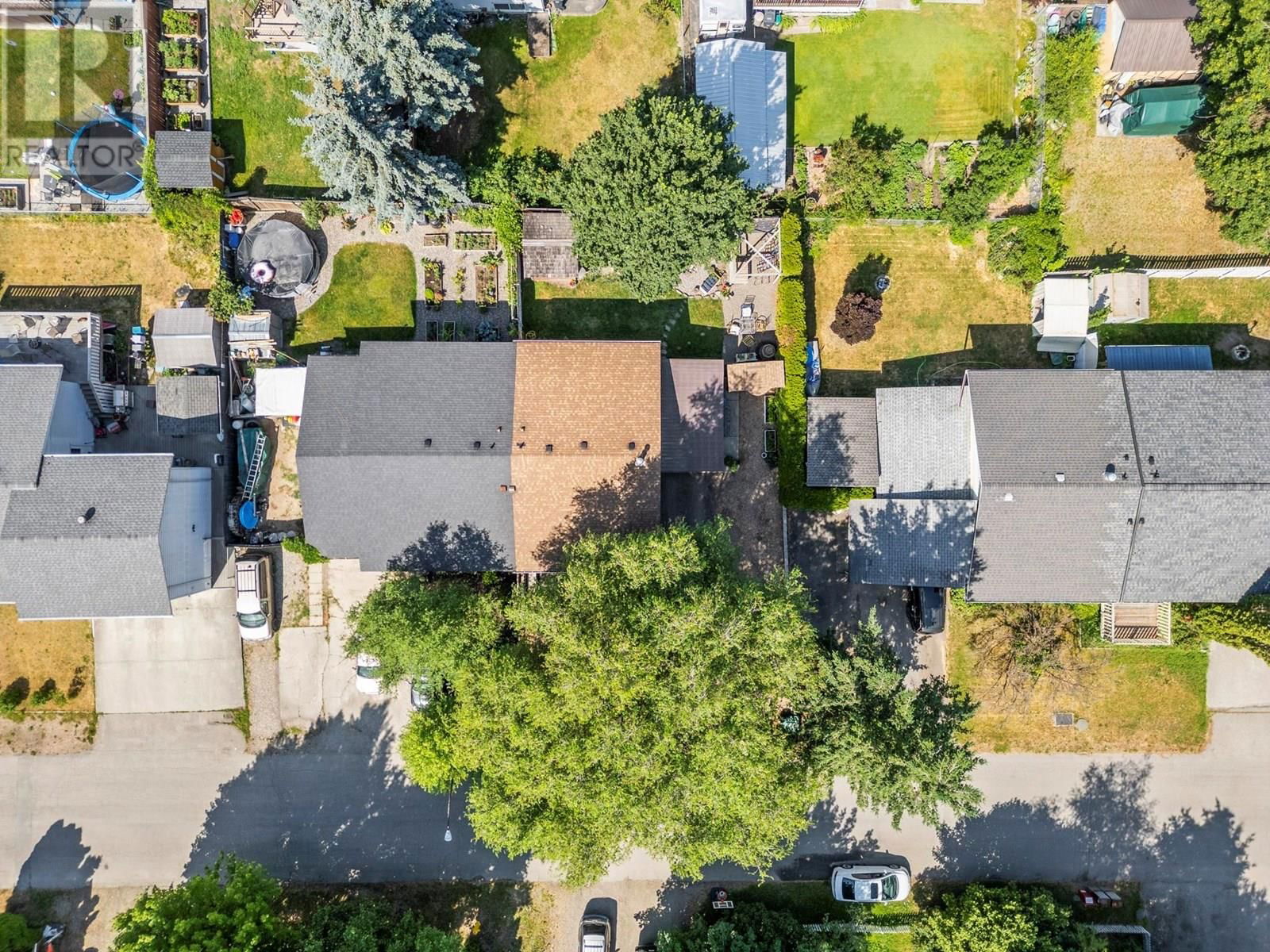 2691 ROSEDALE PLACE Image 54