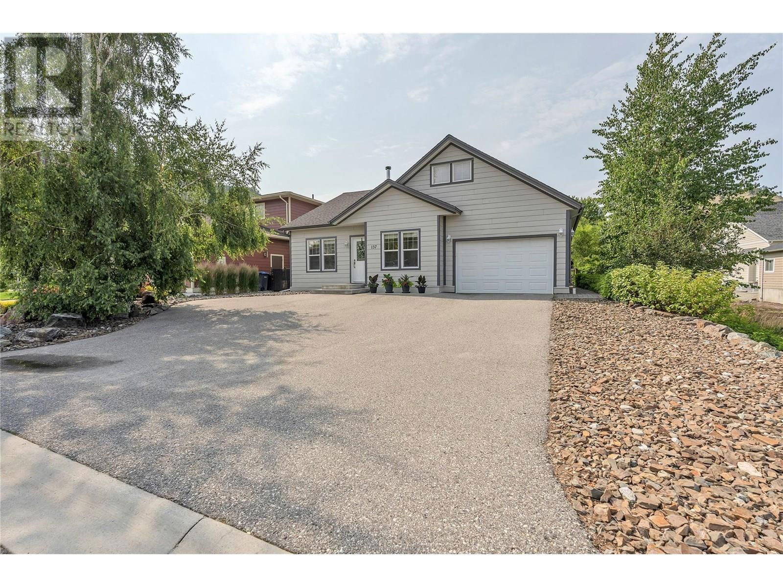 137 WALTON CRESCENT Image 19