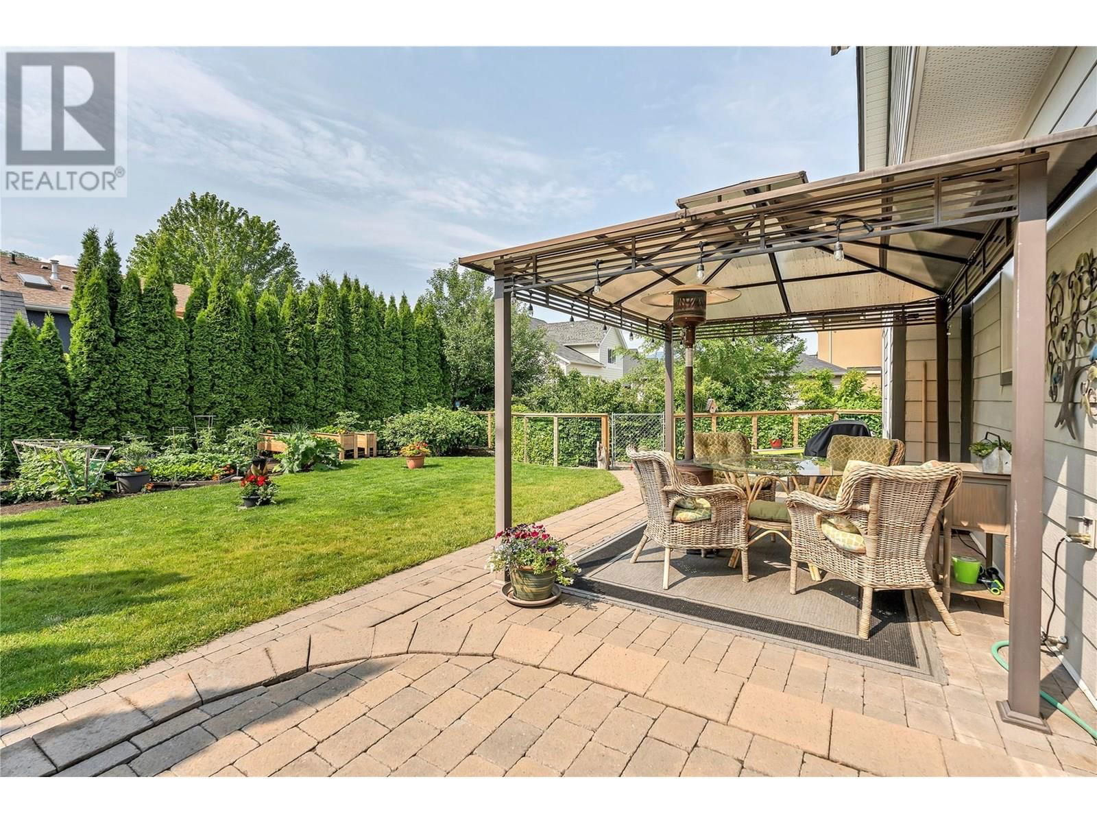 137 WALTON CRESCENT Image 20
