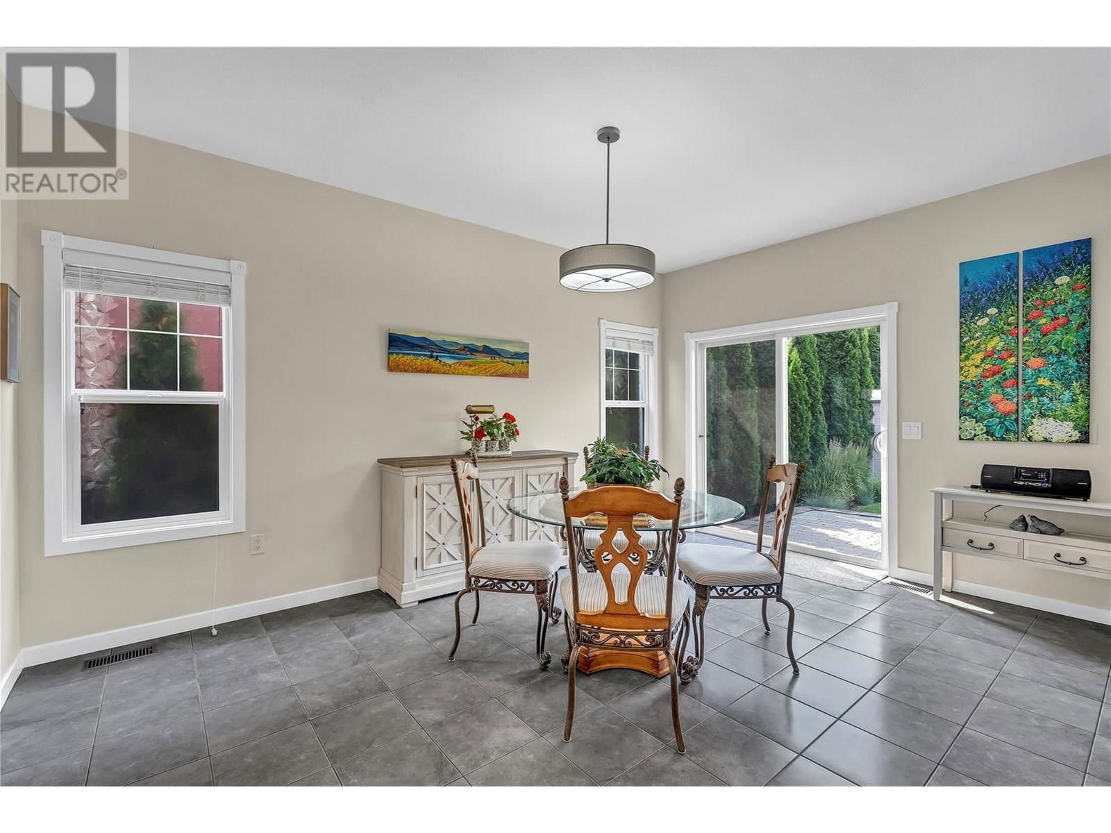 137 WALTON CRESCENT Image 7