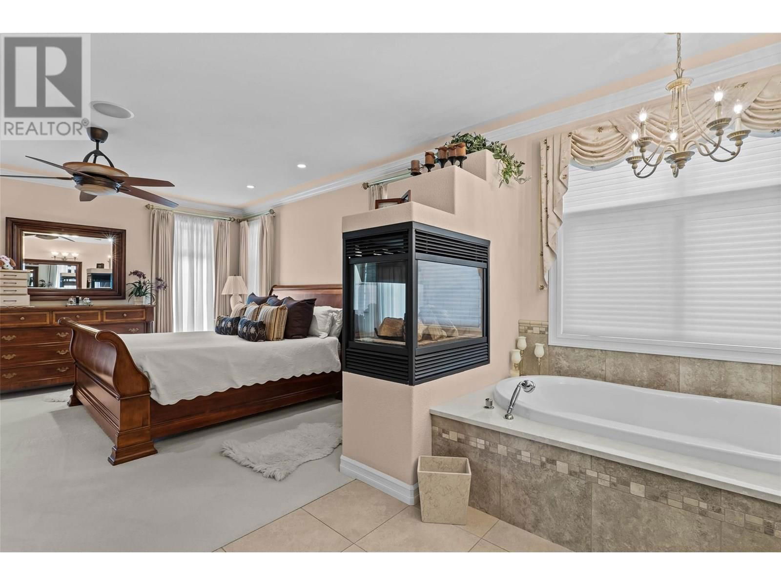 1590 GOLF RIDGE DRIVE Image 18