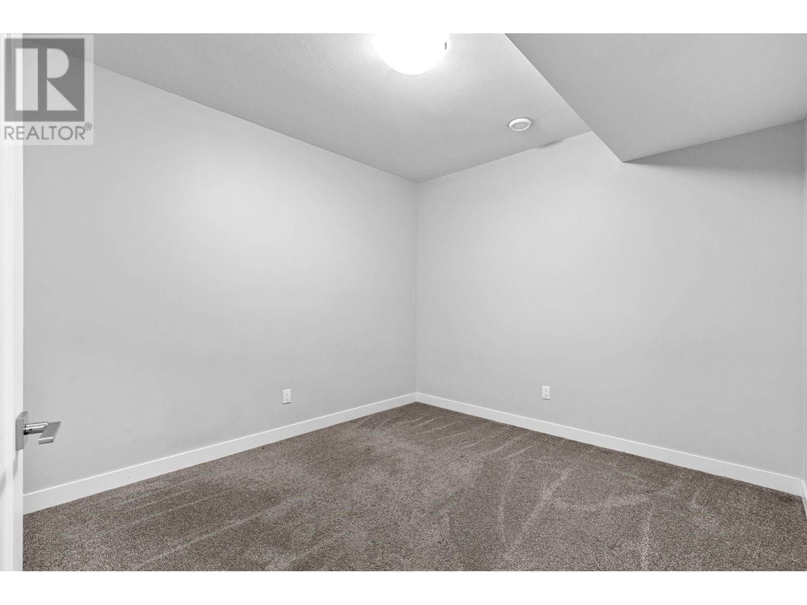 109 - 3075 VINT ROAD Image 39