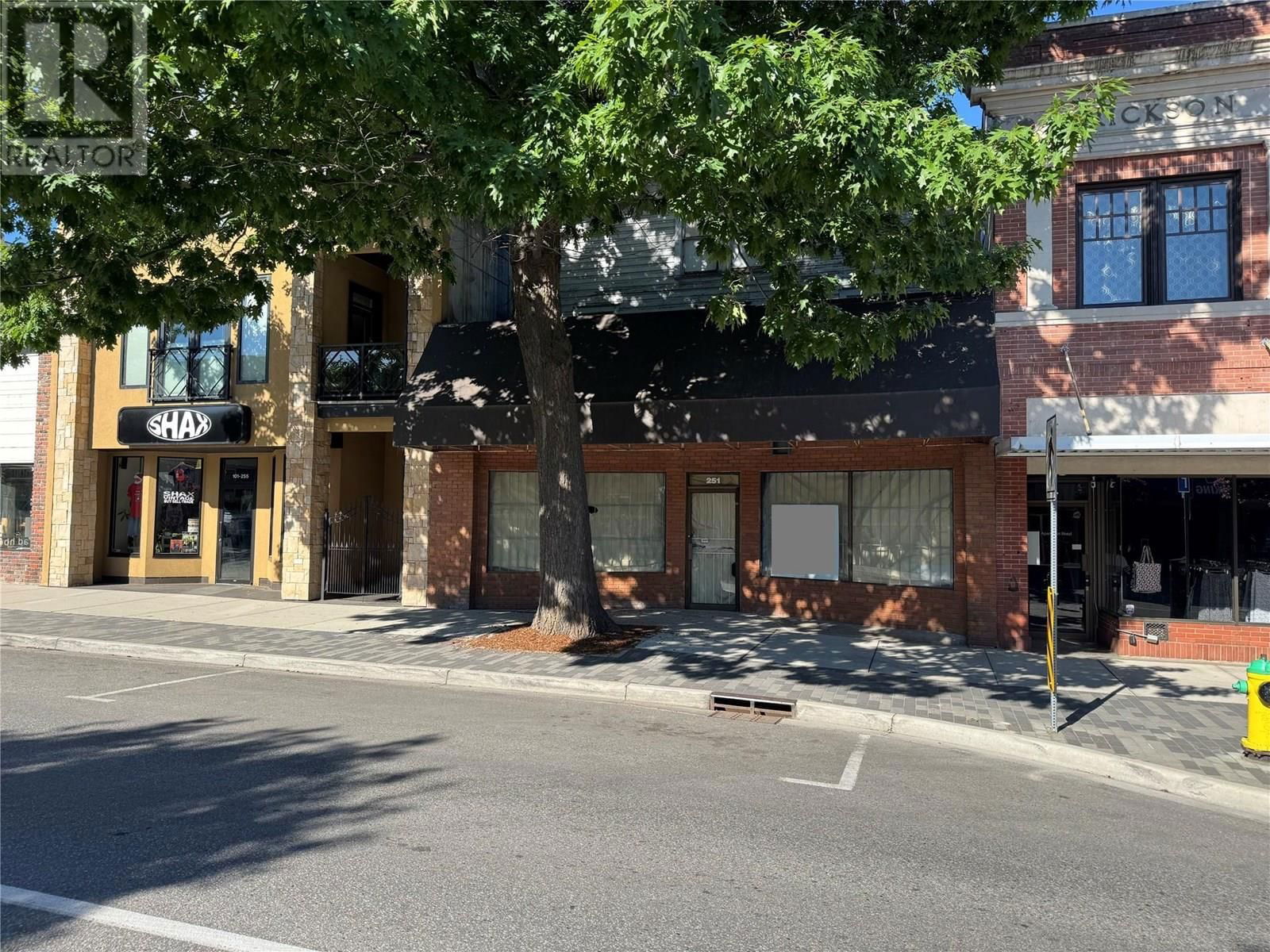 251 MAIN STREET Image 3