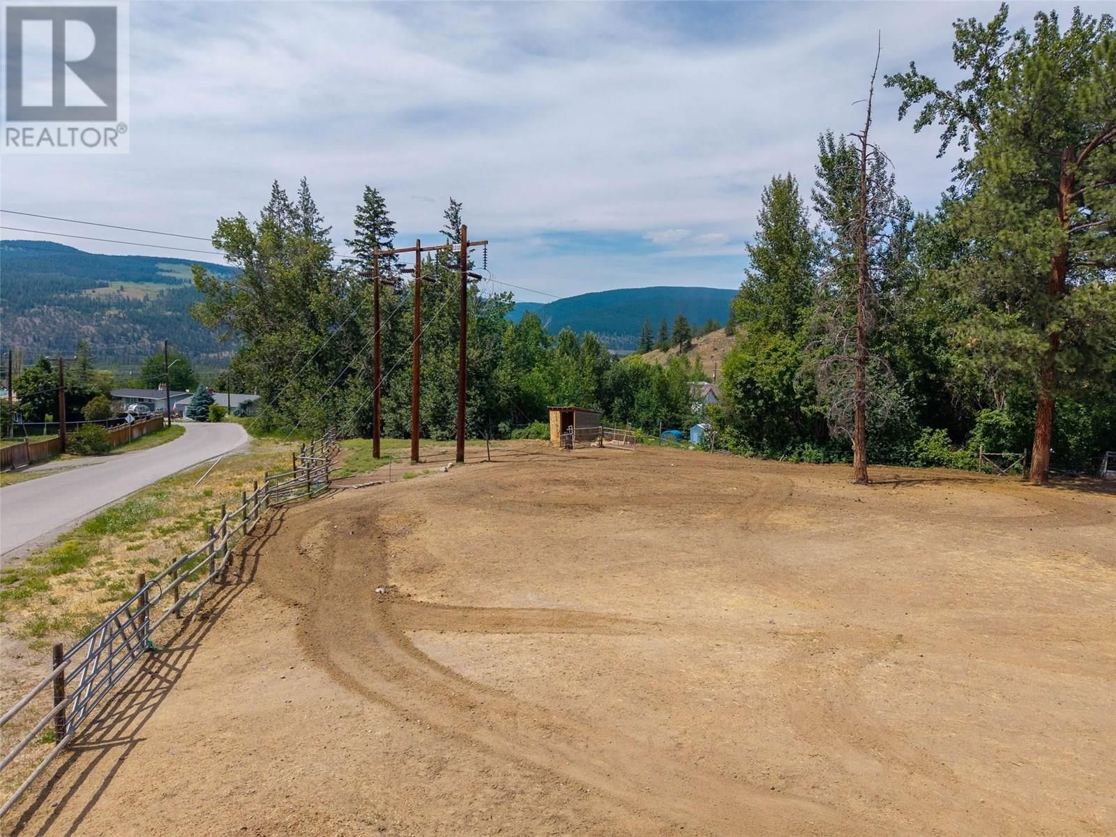 590 LISTER ROAD Image 38
