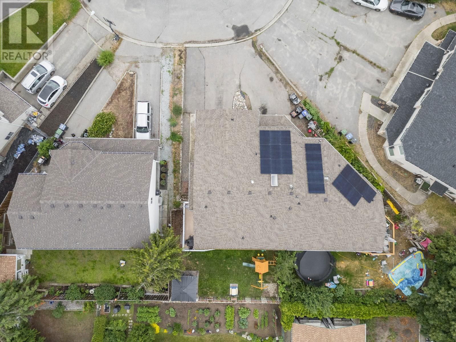 770 WHITE COURT Image 36