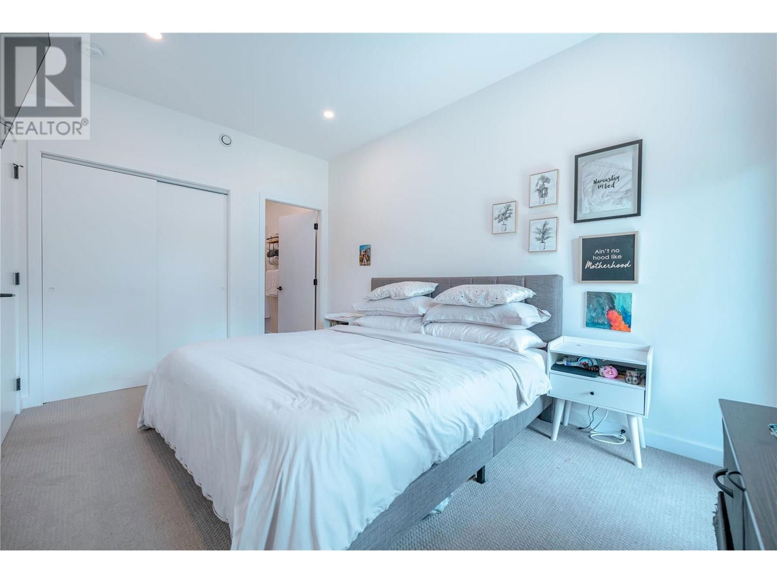 715 OLYNYK ROAD Image 12
